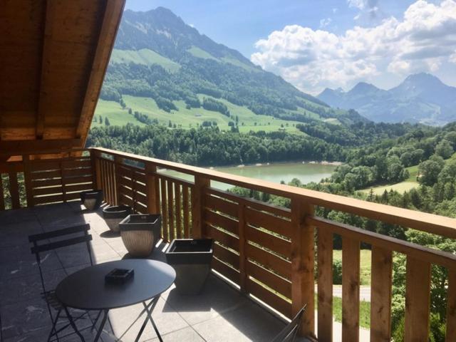 Chalet Les Ecureuils Apartment Penthouse Suite Cresuz エクステリア 写真